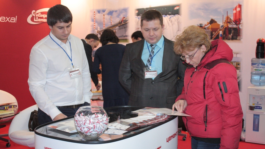 Холдинг &laquo;Сибирский цемент&raquo; представил продукцию на выставке &laquo;Строительство и архитектура&raquo;