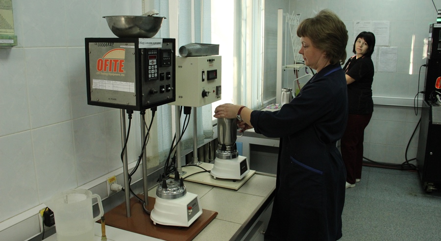 По итогам международных межлабораторных сравнительных испытаний Красноярский цементный завод подтвердил высокий уровень контроля качества продукции
