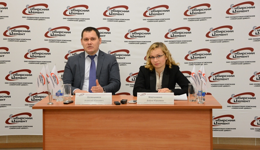 На Топкинском цементном заводе состоялся пресс-тур для корреспондентов региональных и районных СМИ
