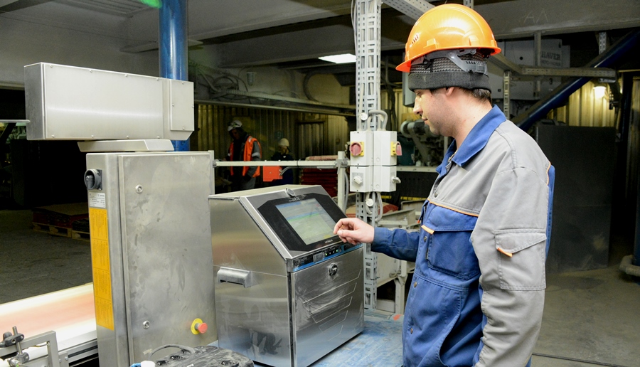 В цехе &laquo;Готовая продукция&raquo; Топкинского цементного завода установлены маркираторы