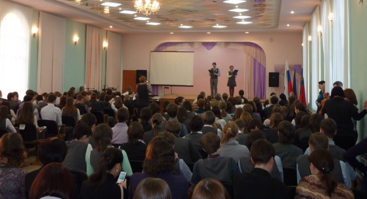 &laquo;Сибирский цемент&raquo; помогает юным исследователям