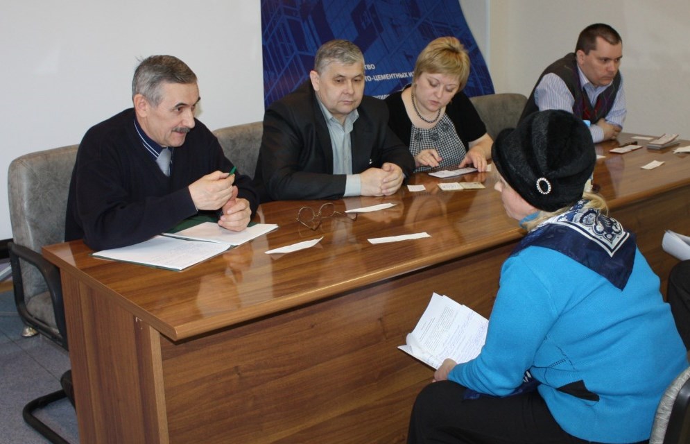 Машинисты кранов комбината &laquo;Волна&raquo; прошли обучение