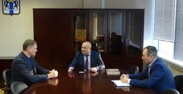 Представители «Сибирского цемента» обсудили проблему распространения фальсифицированных стройматериалов с бизнес-омбудсменом 