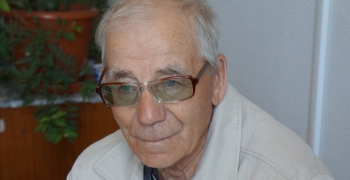 Ветеран Тимлюйского цементного завода стал Почетным гражданином поселка Каменск