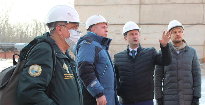 На Красноярском цементном заводе обсудили реализацию федерального проекта «Чистый воздух»