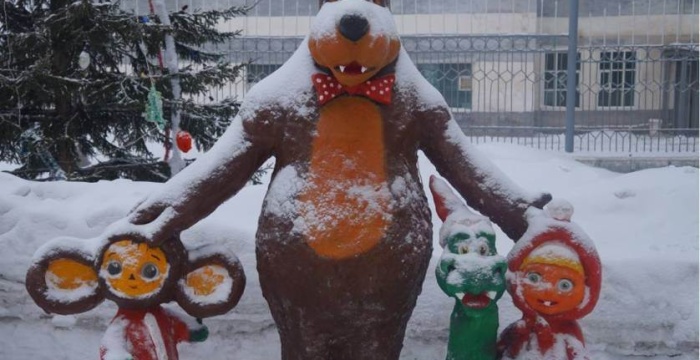 Цементники Каменска заняли третье место в  поселковом конкурсе ледяных фигур