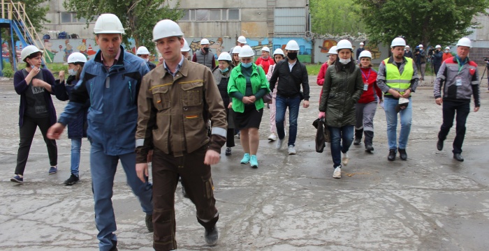 Красноярский цементный завод провел встречу с потребителями