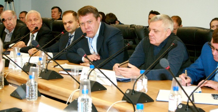 Первый вице-президент ОАО &laquo;ХК &laquo;Сибцем&raquo;  Геннадий Рассказов выступил на заседании Правления Союза строителей Красноярского края
